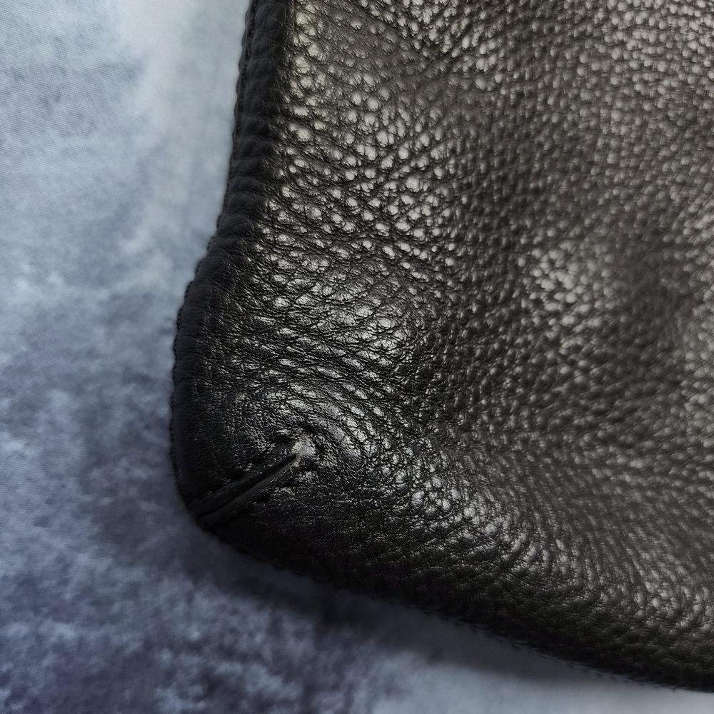 MICHAEL Michael Kors Black Pebbled  Leather Bag - Picture 5 of 15